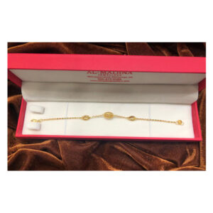 Sophisticated Armlet